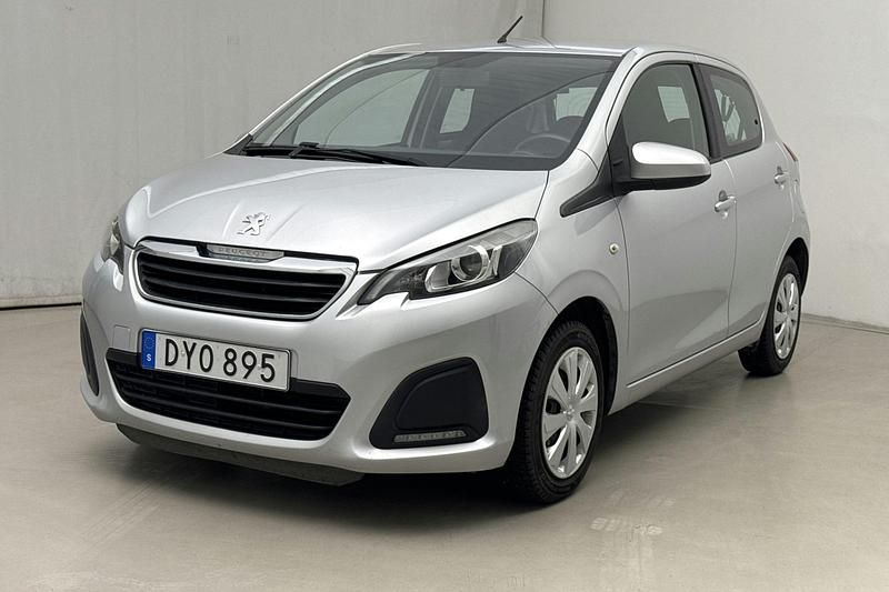 Grå Begagnad 2015 Peugeot 108 | 92 000 kr (Marknadspris) - Bild 1/4