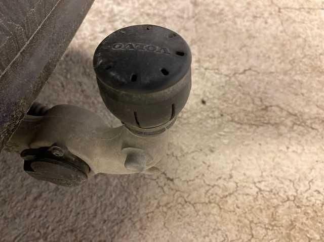 Begagnad Volvo XC40 299 kW (407 HK) 2023 Svart SUV