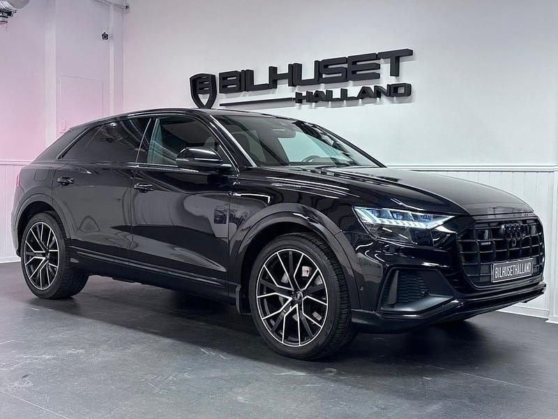Begagnad Audi Q8 S-Line 286 HK (210 kW) 2020 Svart SUV