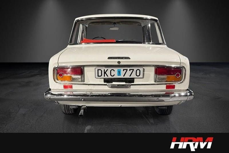 Begagnad Toyota Corona 67 HK (49 kW) 1967 Vit Sedan