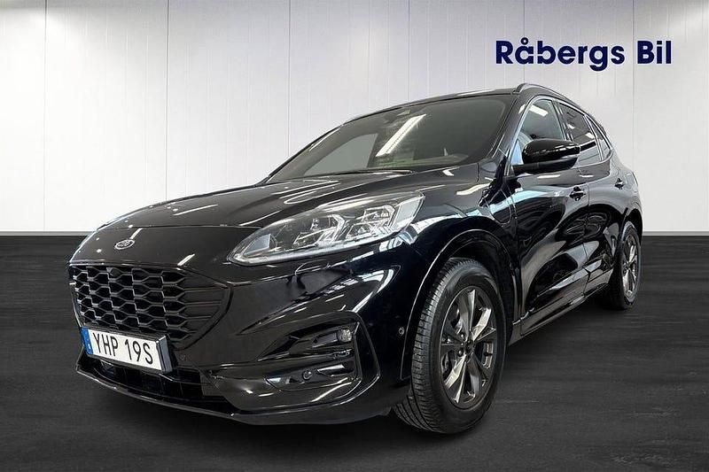 Svart Begagnad 2020 Ford Kuga ST-Line SUV | 249 800 kr (Lite dyr) - Bild 1/4