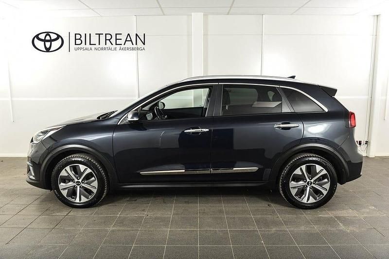 Begagnad Kia e-Niro Advance 150 kW (204 HK) 2020 Blå SUV