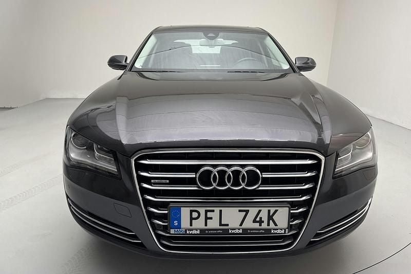 Begagnad Audi A8 250 HK (183 kW) 2013 Mörkgrå Sedan