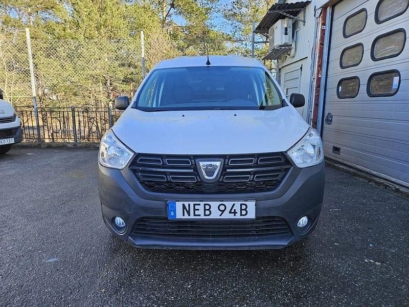 Begagnad Dacia Dokker Express 95 HK (69 kW) 2021 Vit Van