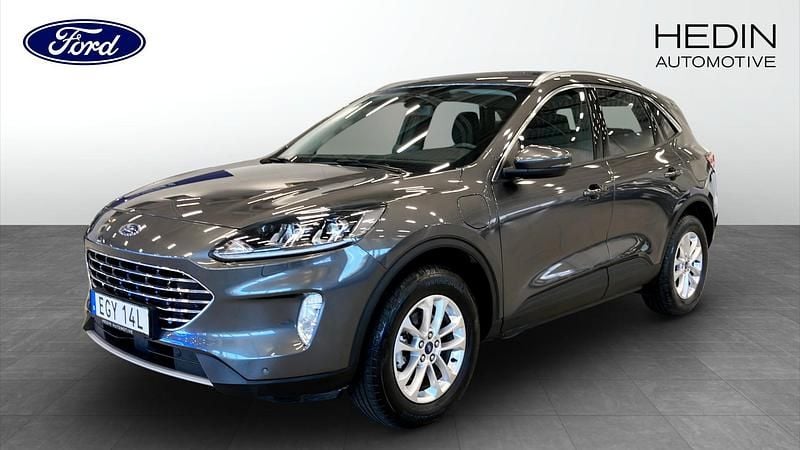 Grå (grey) Begagnad 2023 Ford Kuga Titanium SUV | 289 900 kr (Lite dyr) - Bild 1/4