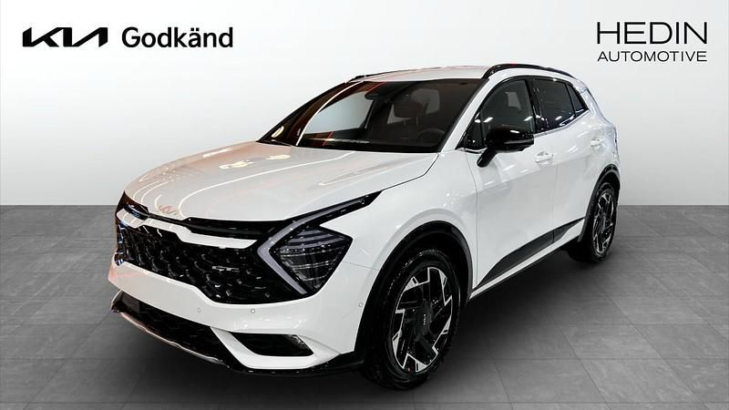 Vit (white) Begagnad 2025 Kia Sportage GT-Line SUV | 449 900 kr (Marknadspris) - Bild 1/4