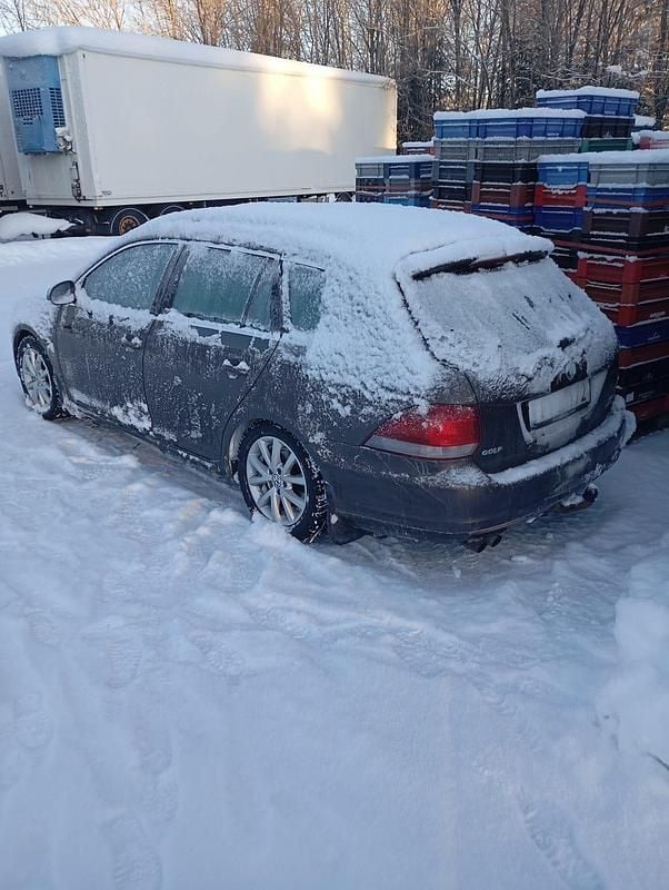 Begagnad VW Golf VII 105 HK (77 kW) 2012 Kombi