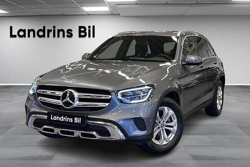 Grå Begagnad 2021 Mercedes GLC220 Electric Art SUV | 359 000 kr (Bra pris) - Bild 1/4