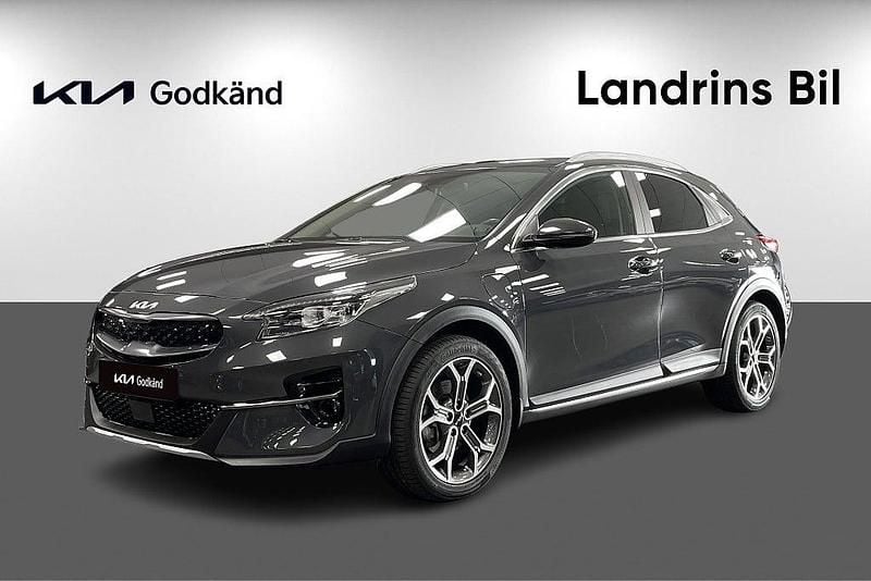 Grå Begagnad 2022 Kia XCeed Advance SUV | 259 000 kr (Bra pris) - Bild 1/4