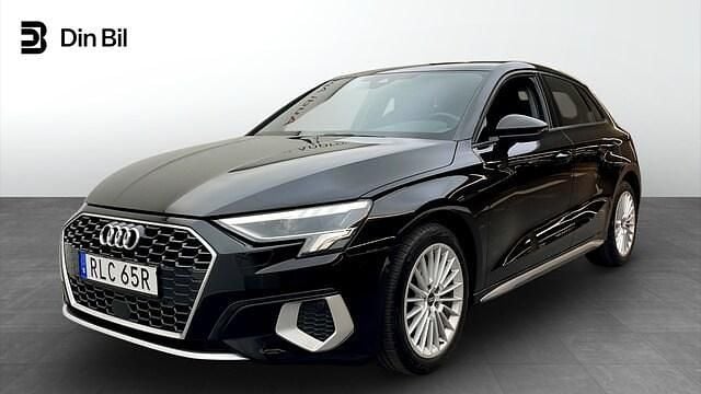 Svart Begagnad 2021 Audi A3 Advanced Plus Halvkombi | 209 000 kr (Marknadspris) - Bild 1/4
