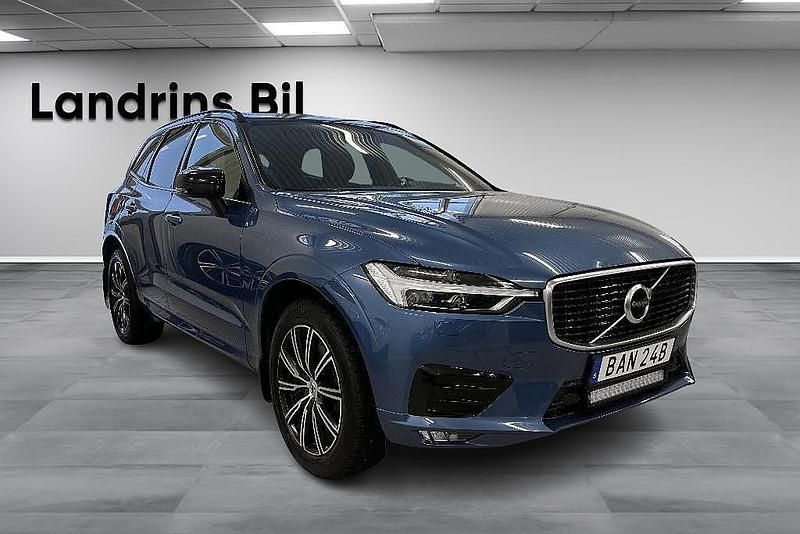 Begagnad Volvo XC60 R-Design 235 HK (172 kW) 2020 Blå SUV