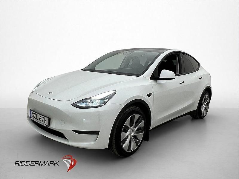 Begagnad Tesla Model Y Long Range AWD 378 kW (514 HK) 2023 Vit SUV