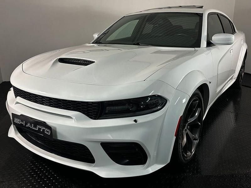 Begagnad Dodge Charger 376 HK (276 kW) 2018 Mörkröd Sedan