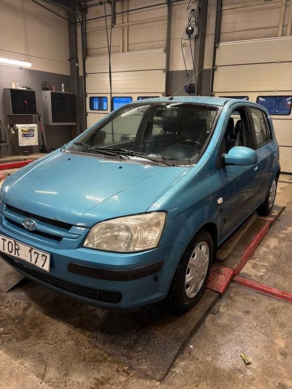 Begagnad 2003 Hyundai Getz Halvkombi | 15 000 kr (Marknadspris) - Bild 1/4