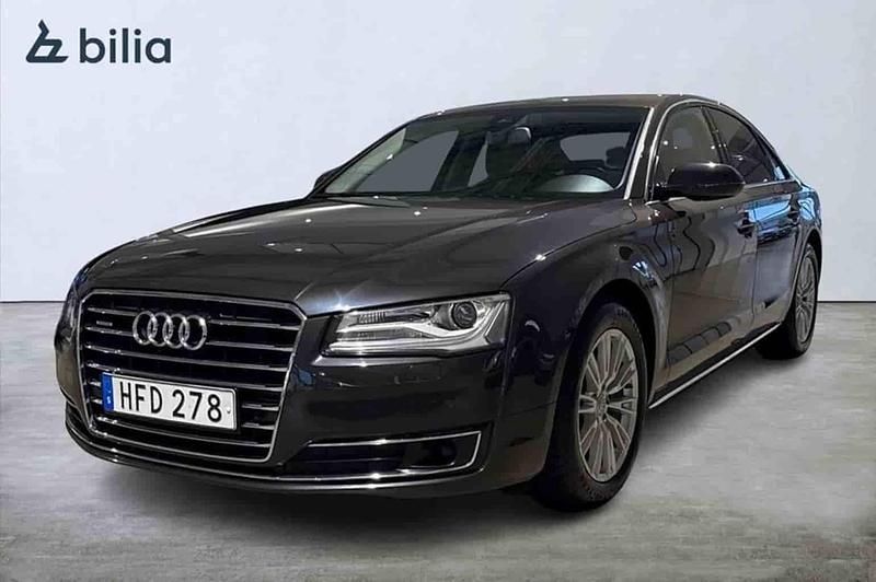 Grå Begagnad 2016 Audi A8 Sedan | 269 000 kr - Bild 1/1