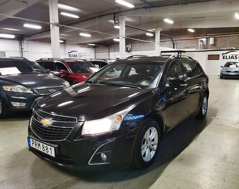 Svart Begagnad 2013 Chevrolet Cruze Kombi | 59 900 kr (Lite dyr) - Bild 1/4