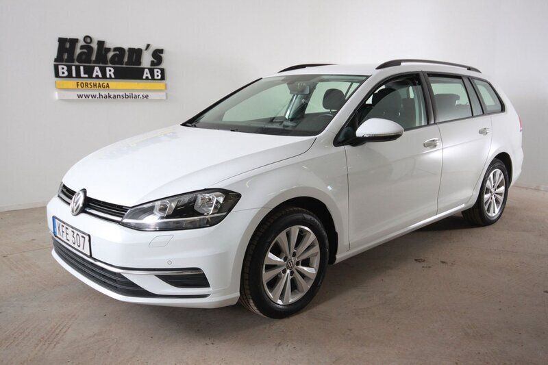 Vit Begagnad 2020 VW Golf VII GT Kombi | 199 500 kr (Marknadspris) - Bild 1/4