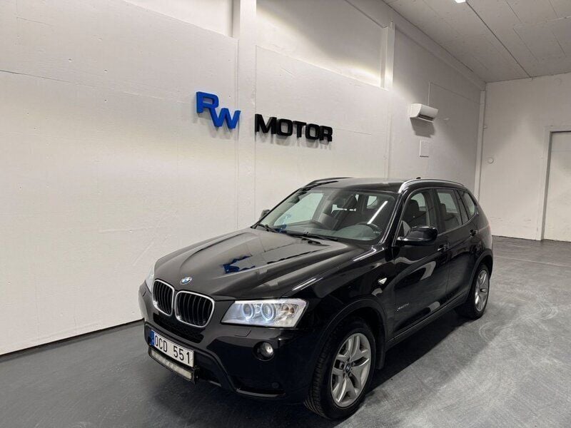 Svart Begagnad 2013 BMW X3 SUV | 104 900 kr (Bra pris) - Bild 1/4