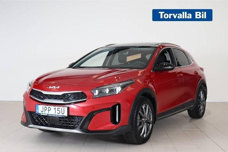 Röd Begagnad 2023 Kia XCeed Advance SUV | 329 900 kr (Lite dyr) - Bild 1/3