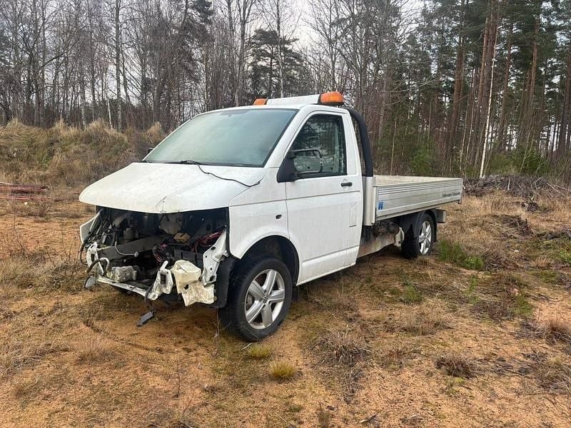 Vit Begagnad 2011 VW Transporter Van | 30 000 kr - Bild 1/4