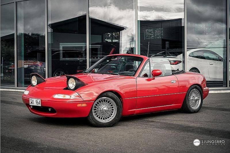 Röd Begagnad 1992 Mazda MX5 Cab | 89 900 kr - Bild 1/4