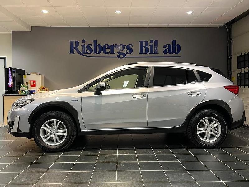 Silver Begagnad 2020 Subaru XV SUV | 299 900 kr (Marknadspris) - Bild 1/4