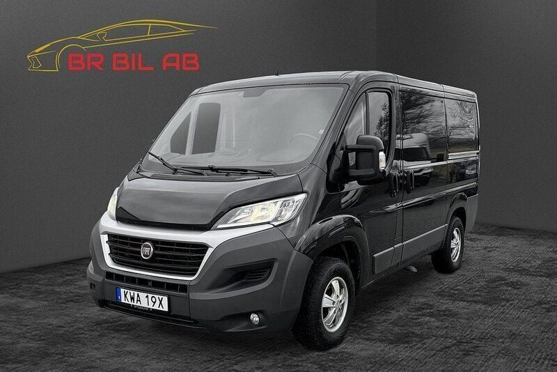 Svart Begagnad 2016 Fiat Ducato Van | 159 000 kr (Bra pris) - Bild 1/4