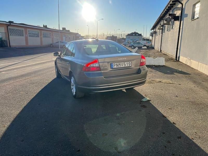 Begagnad Volvo S80 Plus 185 HK (136 kW) 2007 Sedan
