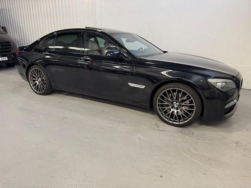 Begagnad BMW 760 M Sport 544 HK (400 kW) 2010 Svart Sedan