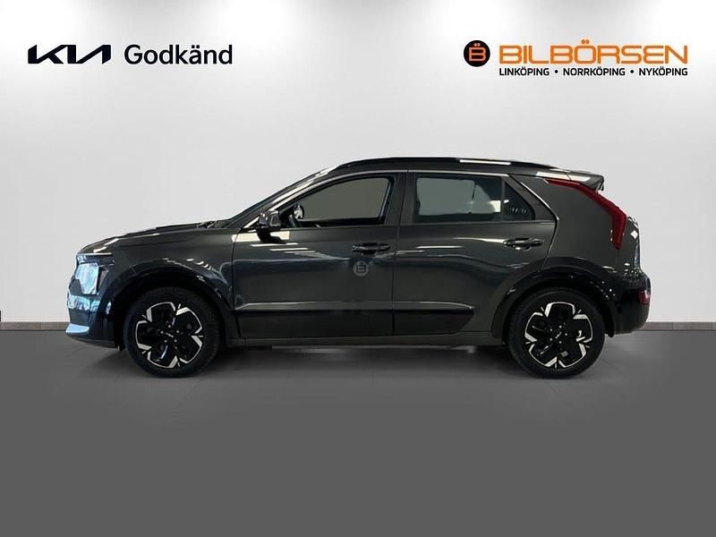 Begagnad Kia e-Niro 150 kW (204 HK) 2023 /agt/ interstellar grey SUV