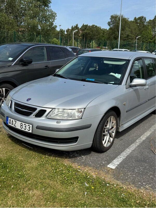 Grå Begagnad 2007 Saab 9-3 Linear Kombi | 45 000 kr (Marknadspris) - Bild 1/4