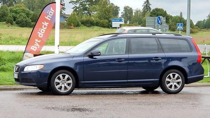 Begagnad 2012 Volvo V70 Kombi | 98 900 kr (Marknadspris) - Bild 1/4