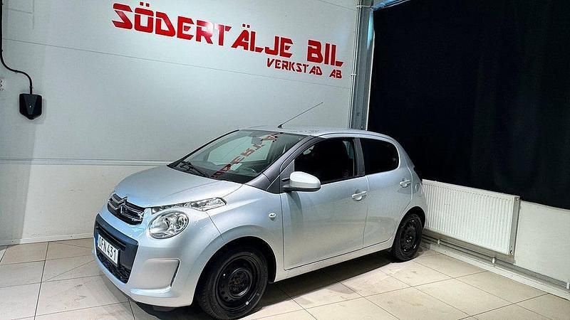 Silver Begagnad 2016 Citroën C1 Halvkombi | 59 900 kr (Marknadspris) - Bild 1/4