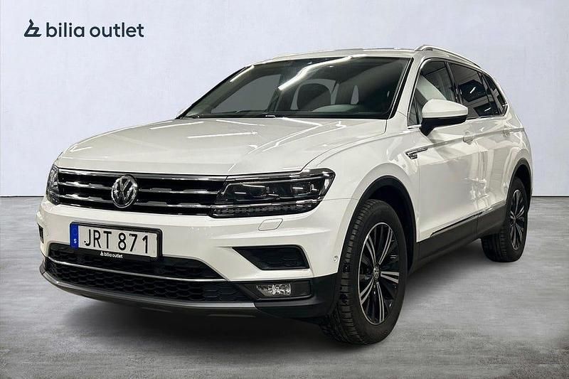 Vit Begagnad 2018 VW Tiguan Allspace GT SUV | 244 900 kr (Marknadspris) - Bild 1/3