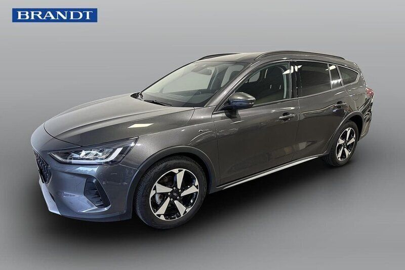 Grå Begagnad 2022 Ford Focus Active Kombi | 279 000 kr - Bild 1/4