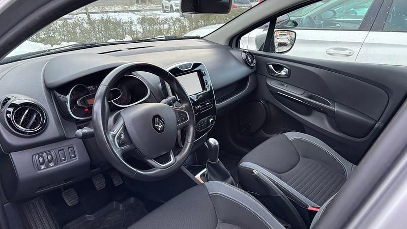 Begagnad Renault Clio IV 90 HK (66 kW) 2016