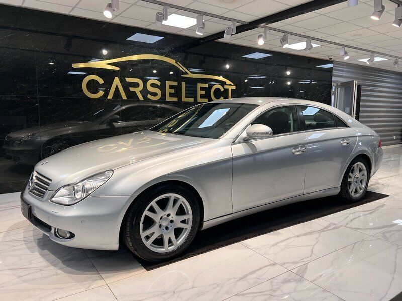 Begagnad Mercedes CLS350 272 HK (200 kW) 2006 Silver Sportkupé