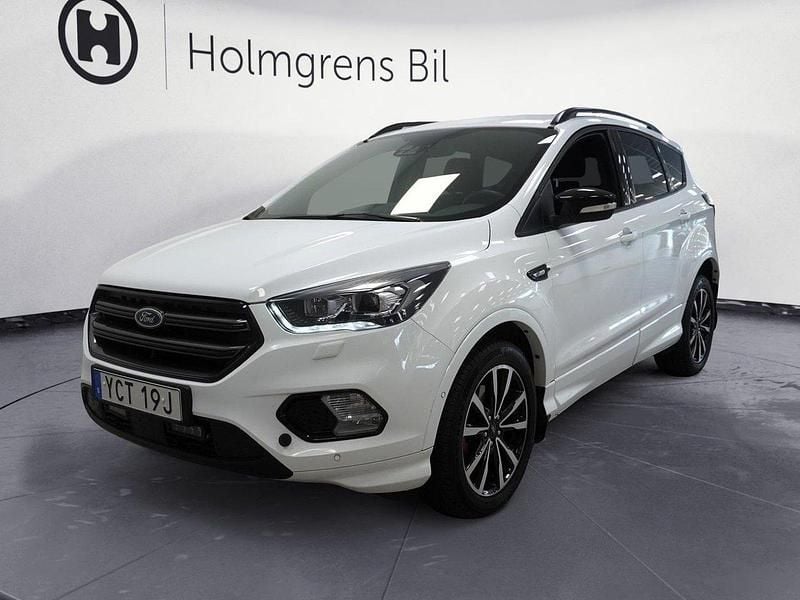 Vit Begagnad 2020 Ford Kuga ST-Line SUV | 199 800 kr (Marknadspris) - Bild 1/4