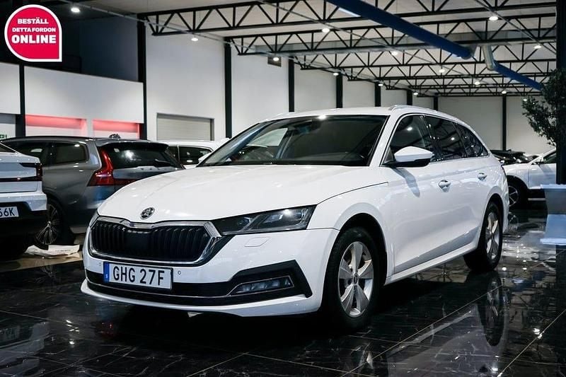 Vit Begagnad 2022 Skoda Octavia Style Kombi | 189 500 kr (Bra pris) - Bild 1/4