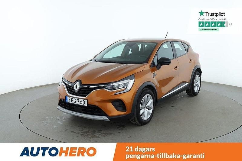 Orange Begagnad 2021 Renault Captur Experience SUV | 208 000 kr (Marknadspris) - Bild 1/4