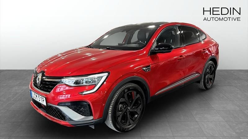 Begagnad Renault Arkana Bose Edition 94 HK (69 kW) 2022 Röd metallic SUV