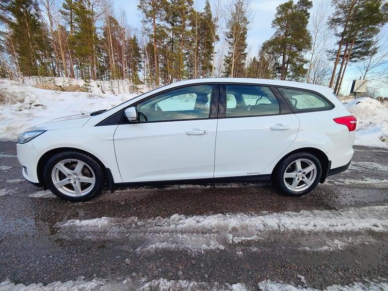 Begagnad Ford Focus 105 HK (77 kW) 2018 Kombi