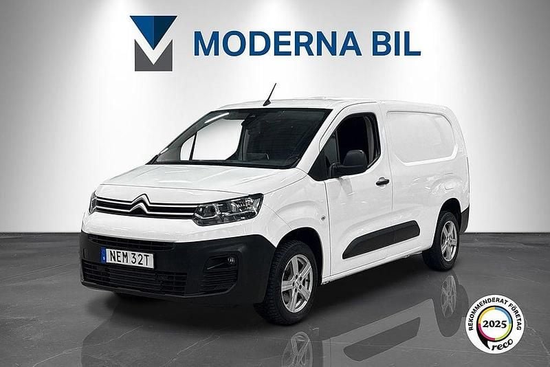 Vit Begagnad 2021 Citroën Berlingo Minibuss | 157 400 kr (Marknadspris) - Bild 1/4