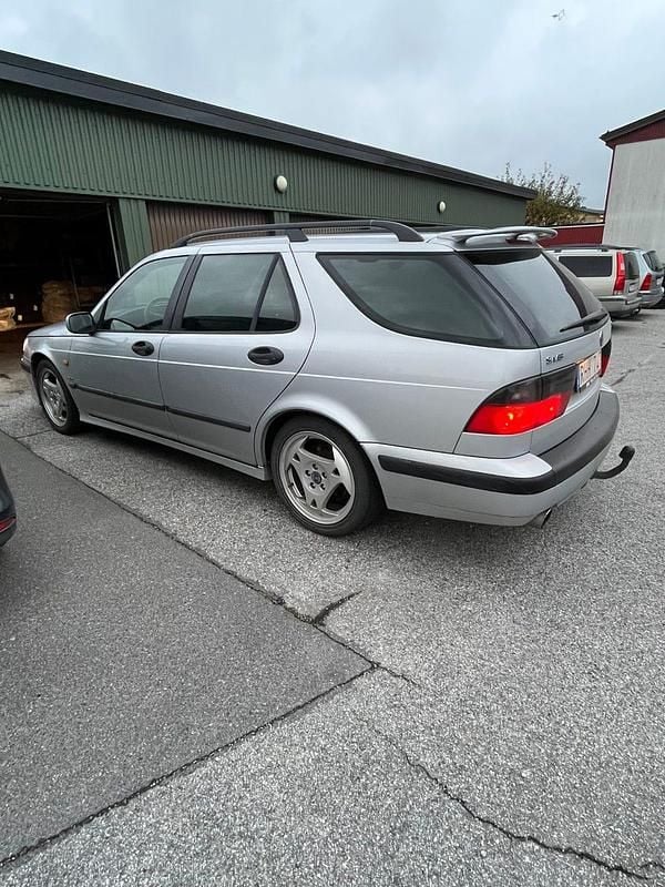 Begagnad Saab 9-5 Aero 230 HK (169 kW) 2000 Kombi