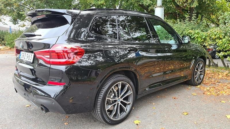 Svart Begagnad 2020 BMW X3 M Sport SUV | 429 000 kr (Dyr) - Bild 1/4