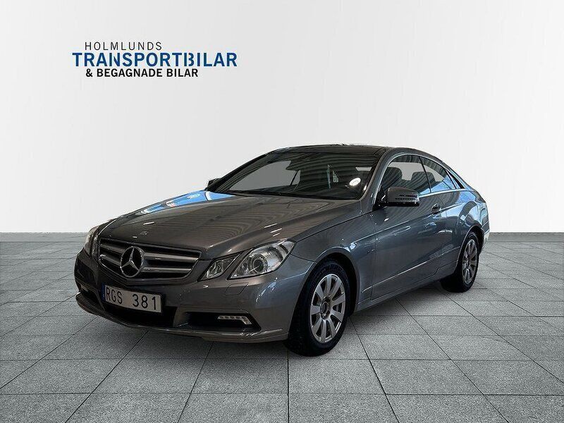 Silver Begagnad 2010 Mercedes E250 Sportkupé | 134 900 kr - Bild 1/4