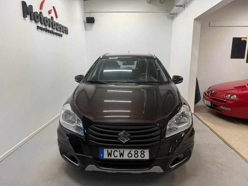 Begagnad Suzuki SX4 S-Cross 120 HK (88 kW) 2014 Brun
