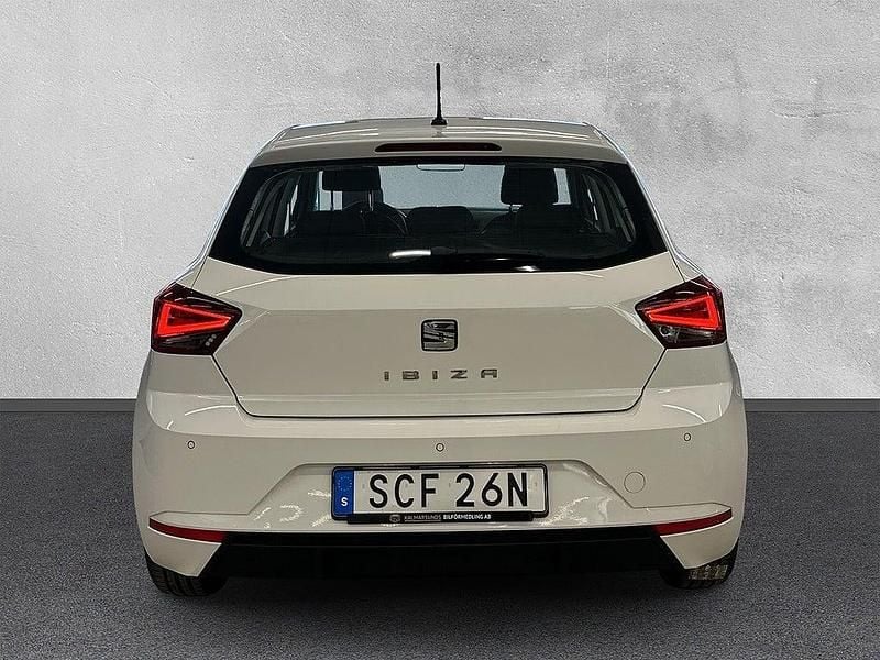 Begagnad Seat Ibiza Style 95 HK (69 kW) 2019 Vit Halvkombi