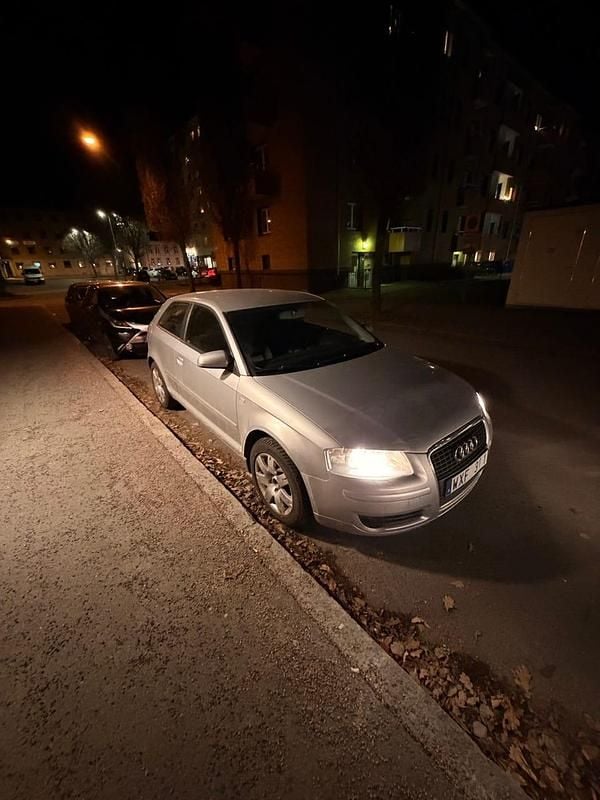 Begagnad Audi A3 116 HK (85 kW) 2006 Halvkombi