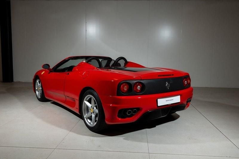 Röd Begagnad 2003 Ferrari 360 Cab | 1 500 000 kr - Bild 1/4